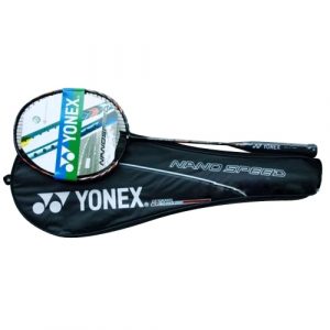 Vợt cầu lông Yonex tập luyện