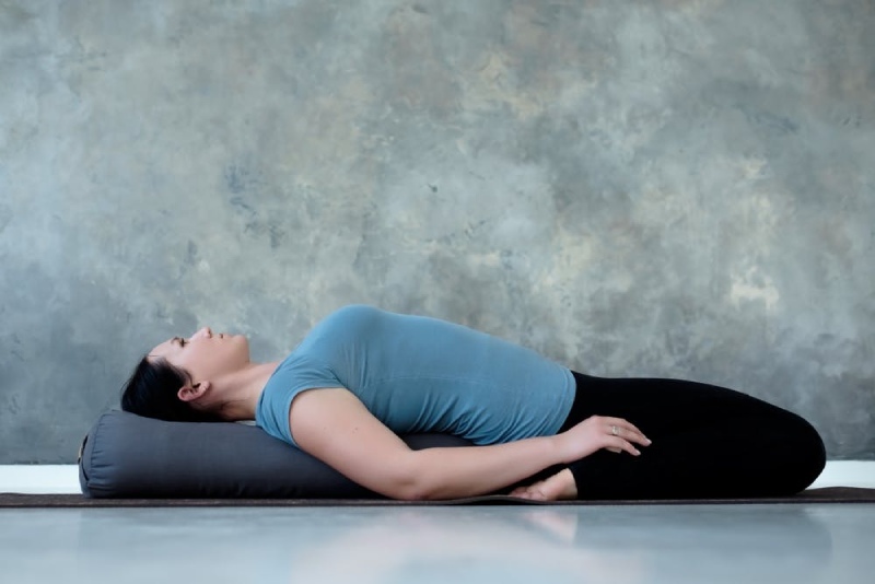 Yoga cho người mất ngủ