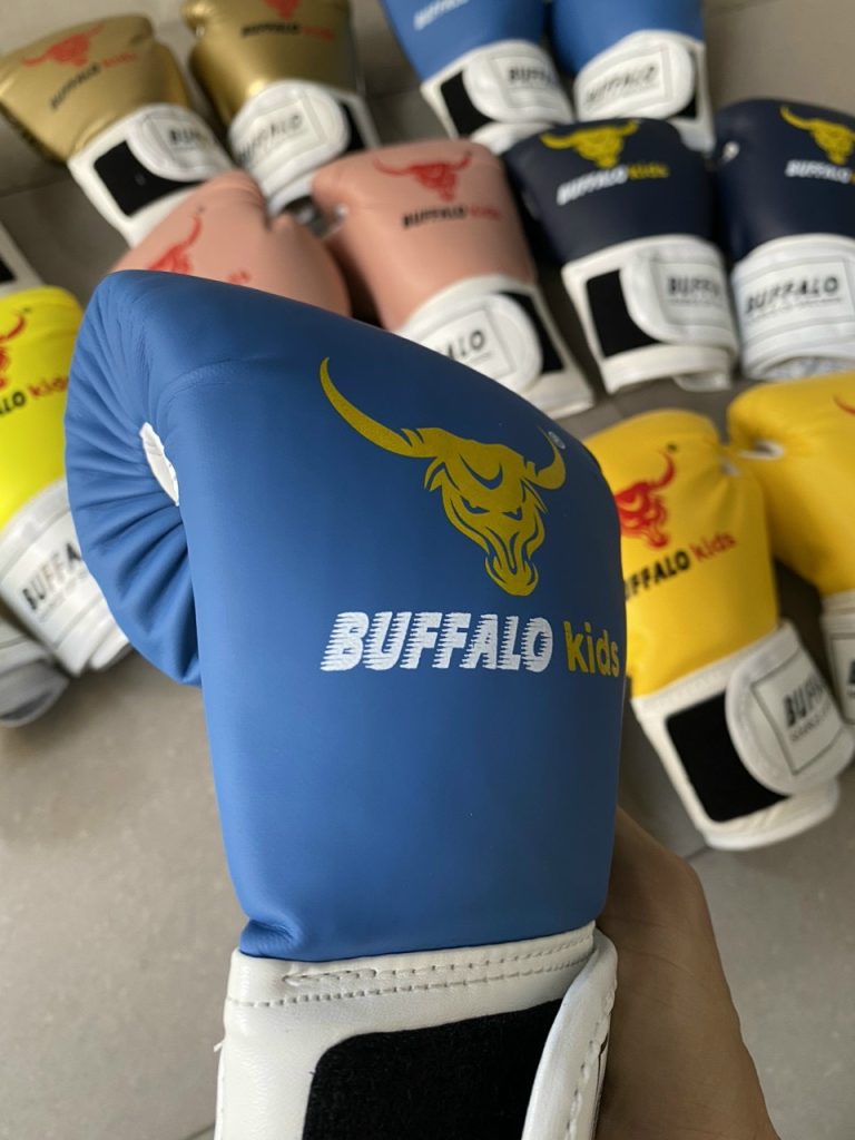 Găng tay trẻ em Buffalo màu xanh